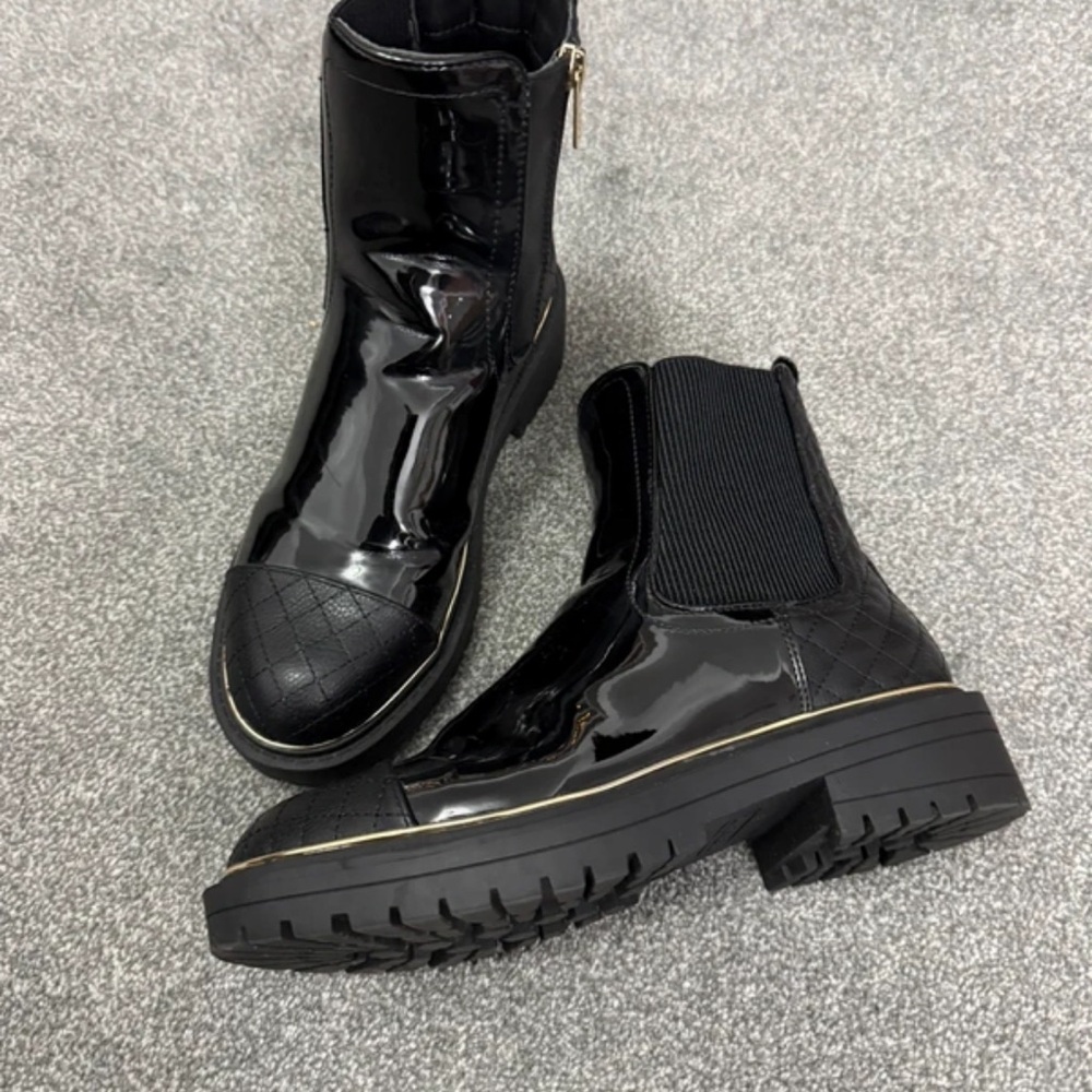 River Island Glossy Black Ankle Boots with Textured Details